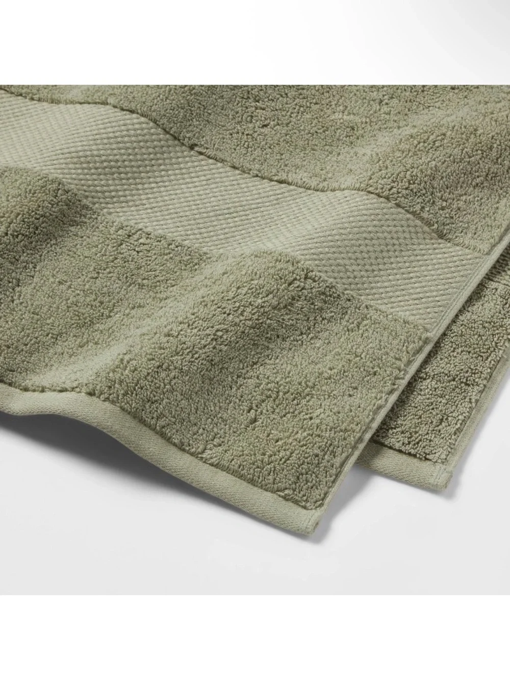 Threshold Performance Plus Oversized Bath Towel Light Green •Set of 3•